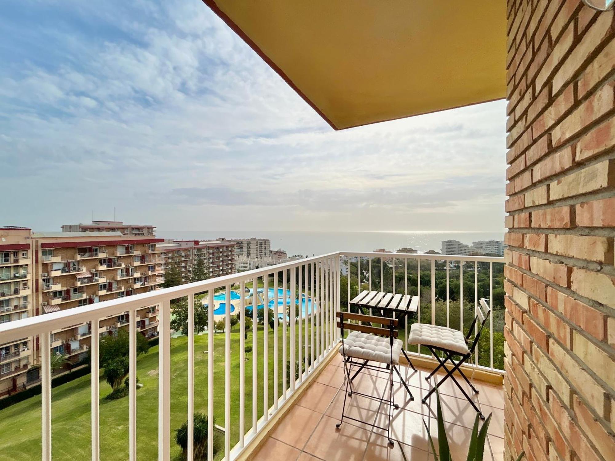 Acogedor Apartamento En Benalmadena Vistas Exteriör bild